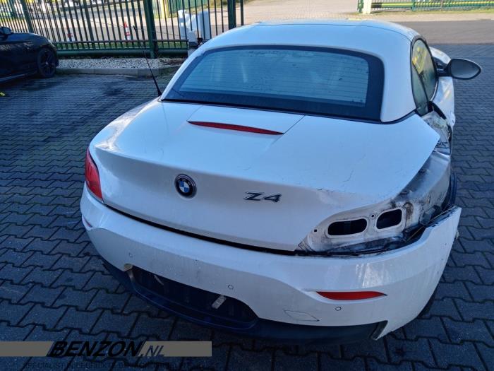 Begagnade Baklucka BMW Z4 Roadster (E89) sDrive 20i 2.0 16V Pris € 302,50 Inklusive moms erbjuds av Benzon Autodemontage
