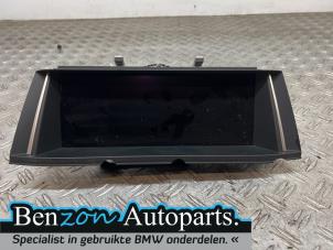 Usados Controlador de pantalla multimedia BMW 730 Precio de solicitud ofrecido por Benzon Autodemontage