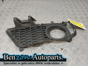 Used Bumper grille BMW 3 serie Touring (F31) 318d 2.0 16V Price on request offered by Benzon Autodemontage