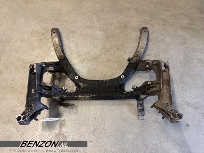 Used Subframe BMW 6 serie (E64) 635d 24V Price € 124,99 Margin scheme offered by Benzon Autodemontage