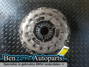 Used Clutch kit (complete) BMW 2 serie (F22) 220i 2.0 Turbo 16V Price € 242,00 Inclusive VAT offered by Benzon Autodemontage