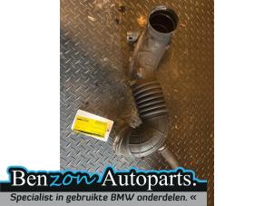Used Air intake hose BMW 3 serie Touring (F31) 318d 2.0 16V Price € 42,35 Inclusive VAT offered by Benzon Autodemontage