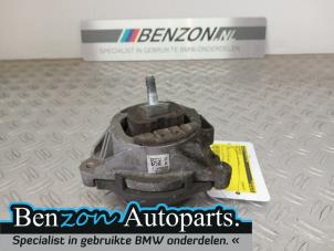 Usagé Support moteur BMW 3 serie (F30) 328d 2.0 16V Prix € 24,20 Prix TTC proposé par Benzon Autodemontage