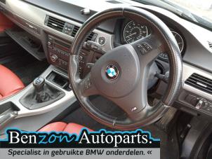 Used Steering wheel BMW 3 serie (E92) 320d 16V Price € 242,00 Inclusive VAT offered by Benzon Autodemontage