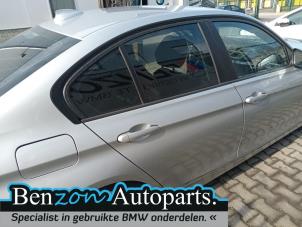 Używane Drzwi prawe tylne wersja 4-drzwiowa BMW 3 serie (F30) 320i xDrive 2.0 16V Cena € 423,50 Z VAT oferowane przez Benzon Autodemontage