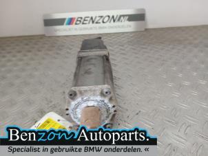 Used Electric power steering unit BMW 3 serie (F30) 320d 2.0 16V EfficientDynamicsEdition Price € 211,75 Inclusive VAT offered by Benzon Autodemontage
