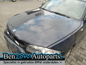 Used Bonnet BMW 1 serie (E81) 116i 2.0 16V Price € 181,50 Inclusive VAT offered by Benzon Autodemontage