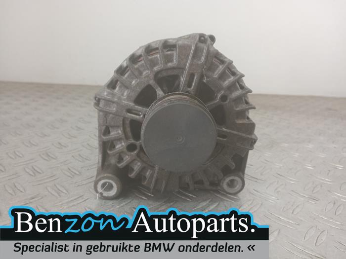 Dynamo from a BMW 3 serie (E92) 320d 16V 2013