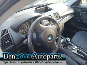 Gebrauchte Armaturenbrett BMW 1 serie (E81) 118i 16V Preis € 151,25 Mit Mehrwertsteuer angeboten von Benzon Autodemontage