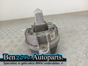 Used Engine mount BMW 5 serie (F10) 520d 16V Price € 24,20 Inclusive VAT offered by Benzon Autodemontage
