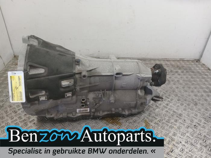 Gearbox from a BMW 3 serie (F30) 318d 2.0 16V 2015