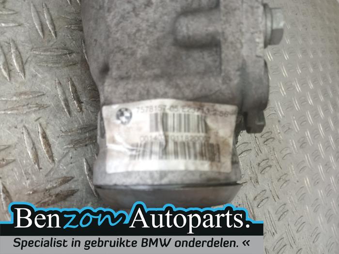 Front differential from a BMW 3 serie (F30) 335d xDrive 3.0 24V 2014