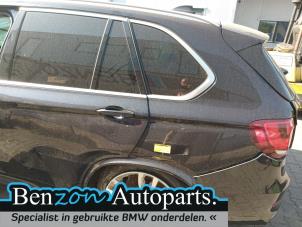 Used Rear side panel, left BMW X5 (F15) xDrive 35i 3.0 Price on request offered by Benzon Autodemontage