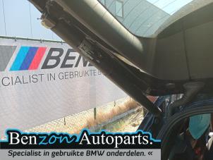 Usagé Amortisseur à gaz arrière gauche BMW X5 (F15) xDrive 35i 3.0 Prix € 151,25 Prix TTC proposé par Benzon Autodemontage