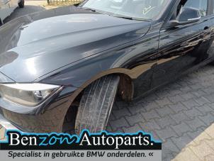 Gebrauchte Kotflügel links vorne BMW 3 serie Touring (F31) 316d 2.0 16V Preis € 242,00 Mit Mehrwertsteuer angeboten von Benzon Autodemontage