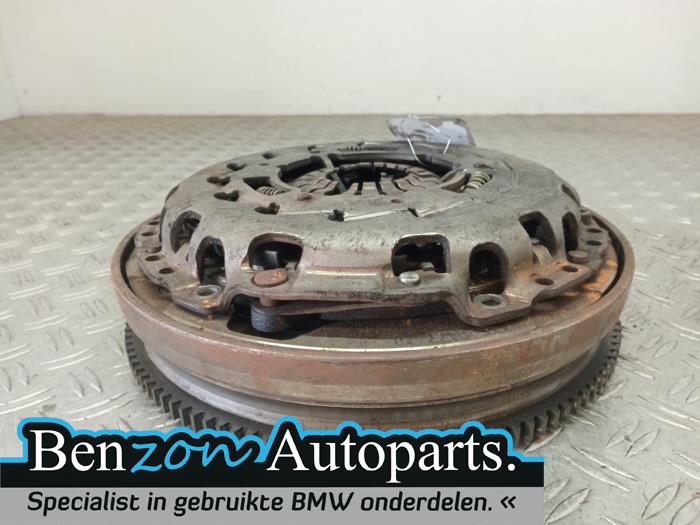 Clutch kit (complete) from a BMW 3 serie Touring (F31) 316d 2.0 16V 2013