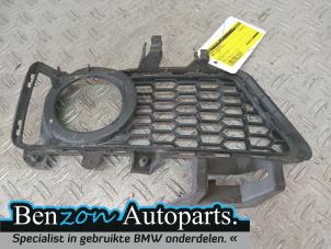 Used Bumper grille BMW 3-Serie Price € 30,25 Inclusive VAT offered by Benzon Autodemontage