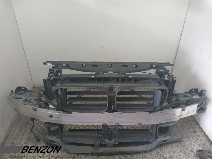 Begagnade Front BMW 5-Serie Pris € 786,50 Inklusive moms erbjuds av Benzon Autodemontage