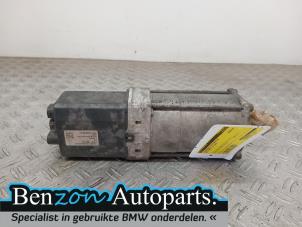 Used Electric power steering unit BMW 3 serie Touring (F31) 316d 2.0 16V Price € 211,75 Inclusive VAT offered by Benzon Autodemontage