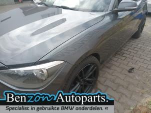 Gebrauchte Kotflügel links vorne BMW 1 serie (F20) 116d 2.0 16V Preis € 211,75 Mit Mehrwertsteuer angeboten von Benzon Autodemontage