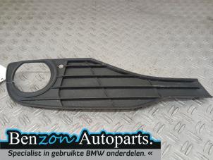 Used Bumper grille BMW 3 serie Touring (F31) 320d 2.0 16V Price € 24,20 Inclusive VAT offered by Benzon Autodemontage