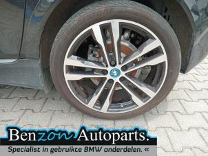 Usados Juego de llantas deportivas + neumáticos BMW i3 (I01) i3s Precio € 1.089,00 IVA incluido ofrecido por Benzon Autodemontage