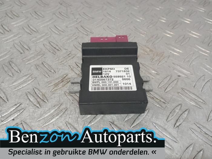 ADM fuel module from a BMW 3 serie (F30) 335d xDrive 3.0 24V 2014