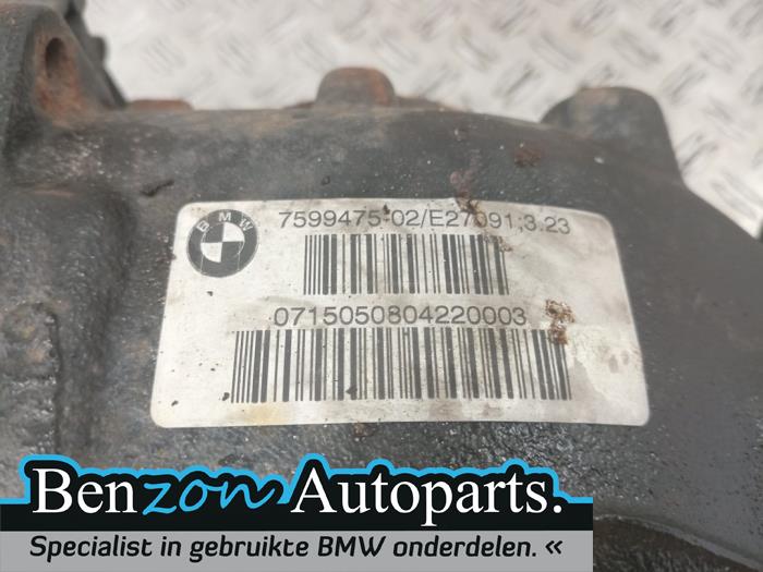 Rear differential from a BMW 3 serie Touring (F31) 320d 2.0 16V 2015