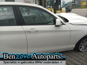 Usados Puerta 4 puertas derecha delante BMW 1 serie (F20) 116d 2.0 16V Precio € 363,00 IVA incluido ofrecido por Benzon Autodemontage