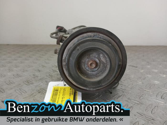 Air conditioning pump from a BMW 2 serie (F22) 218i 1.5 TwinPower Turbo 12V 2016