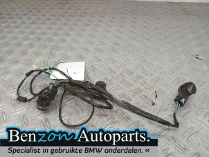 Used PDC Sensor Set BMW X1 (F48) Price on request offered by Benzon Autodemontage