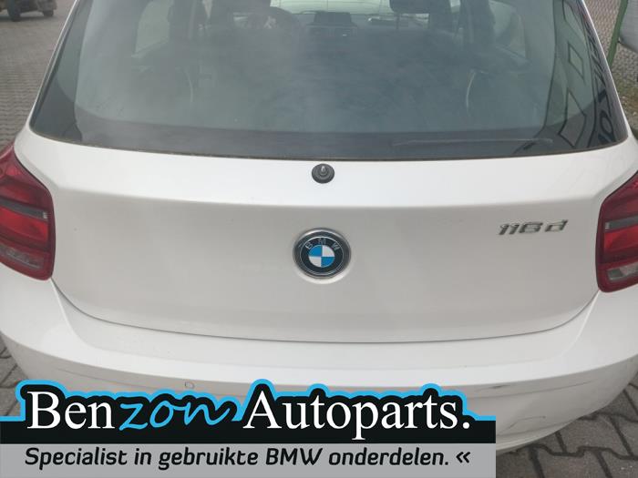 Heckklappe van een BMW 1 serie (F20) 116d 1.6 16V Efficient Dynamics 2014