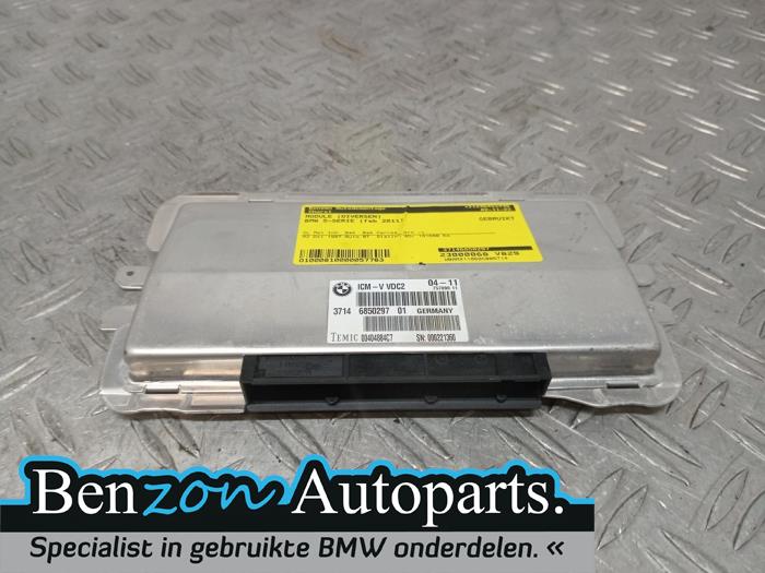 Module (miscellaneous) from a BMW 5 serie Touring (F11) 520d 16V 2011