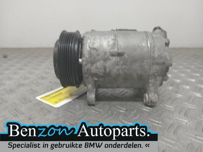 Air conditioning pump from a BMW 2 serie Gran Tourer (F46) 218i 1.5 TwinPower Turbo 12V 2015