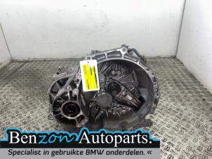 Used Gearbox BMW X1 (F48) xDrive 18d 2.0 16V Price on request offered by Benzon Autodemontage