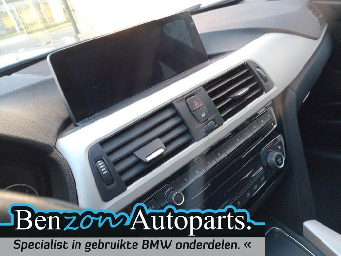 Kit navigation d'un BMW 3 serie Touring (F31) 330d xDrive 3.0 24V Van 2015