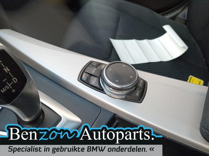 Kit de navegación de un BMW 3 serie Touring (F31) 330d xDrive 3.0 24V Van 2015