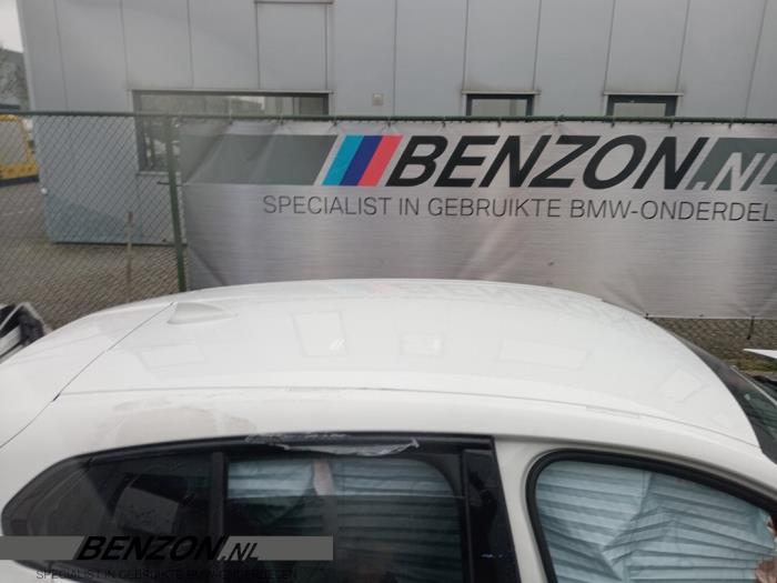 Używane Dach BMW 1 serie (F40) 118i 1.5 TwinPower 12V Cena € 605,00 Z VAT oferowane przez Benzon Autodemontage