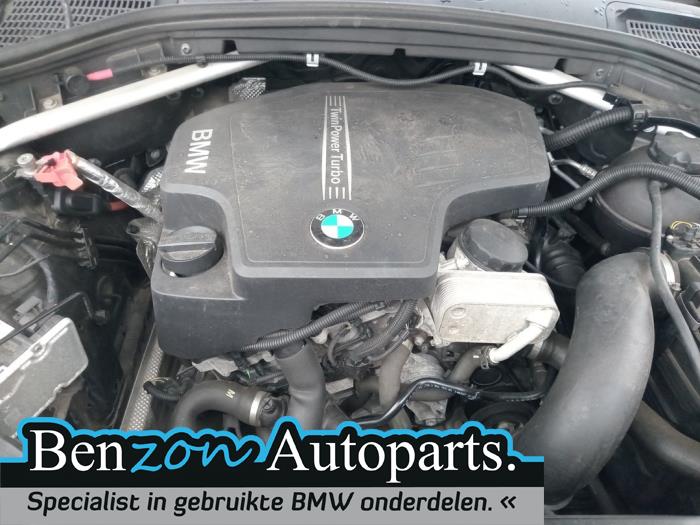 Motor de un BMW X3 (F25) xDrive 20i 2.0 16V Twin Power Turbo 2013
