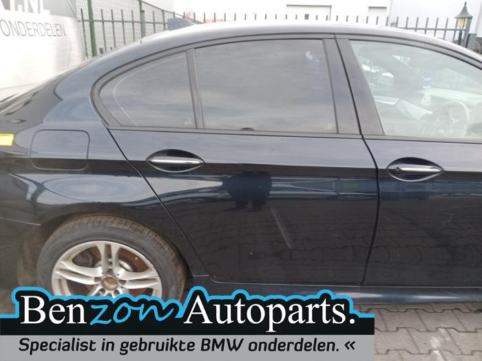 Porte arrière droite d'un BMW 5 serie (F10) 535d 24V 2013