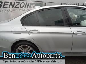Usados Puerta de 4 puertas derecha detrás BMW 3 serie (F30) 320i 2.0 16V Precio € 423,50 IVA incluido ofrecido por Benzon Autodemontage