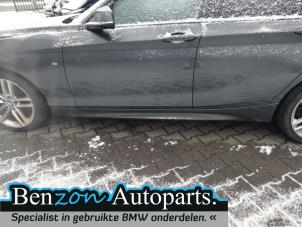 Usados Faldón lateral izquierda BMW 1 serie (F20) Precio € 151,25 IVA incluido ofrecido por Benzon Autodemontage