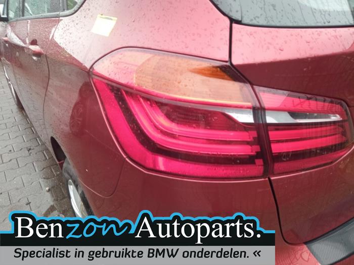 Feu arrière secondaire gauche d'un BMW 2 serie Active Tourer (F45)  2019