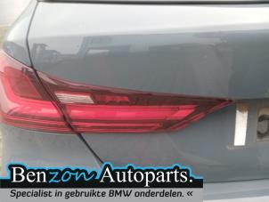 Gebrauchte Rücklicht links BMW 1 serie (F40) 118i 1.5 TwinPower 12V Preis € 90,75 Mit Mehrwertsteuer angeboten von Benzon Autodemontage
