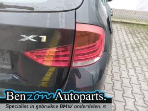 Usados Luz trasera derecha BMW X1 (E84) Precio € 48,40 IVA incluido ofrecido por Benzon Autodemontage