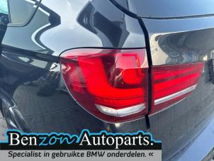 Usados Luz trasera izquierda BMW X5 (F15) M50d 3.0 24V Precio € 211,75 IVA incluido ofrecido por Benzon Autodemontage