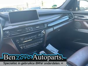 Used Navigation set BMW X5 (F15) M50d 3.0 24V Price € 1.512,50 Inclusive VAT offered by Benzon Autodemontage