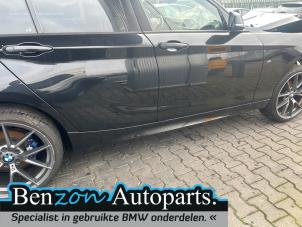 Gebrauchte Seitenschürze rechts BMW 1 serie (F20) 116i 1.6 16V Preis € 151,25 Mit Mehrwertsteuer angeboten von Benzon Autodemontage