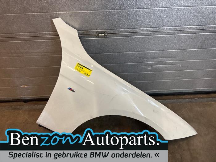Front wing, right from a BMW 3 serie (F30) 330d 3.0 24V 2016
