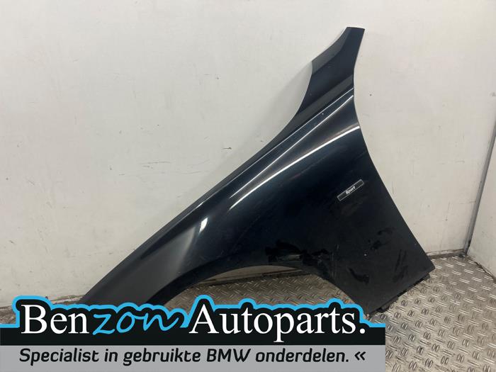Front wing, left from a BMW 3 serie Touring (F31)  2014